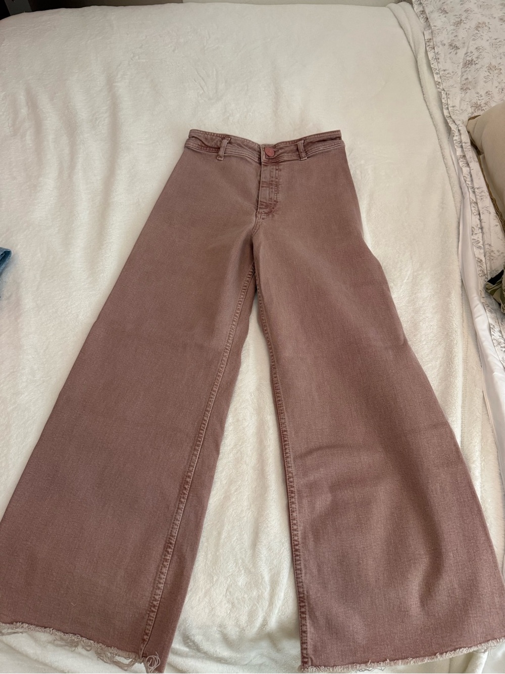 Zara Wide-Leg Flare Jeans in Dusty Rose